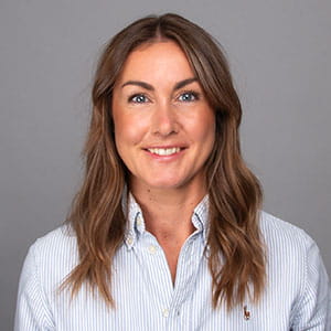 Julia Ax
